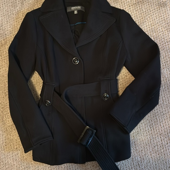 Woman’s Kenneth Cole Reaction winter coat - Picture 2 of 9